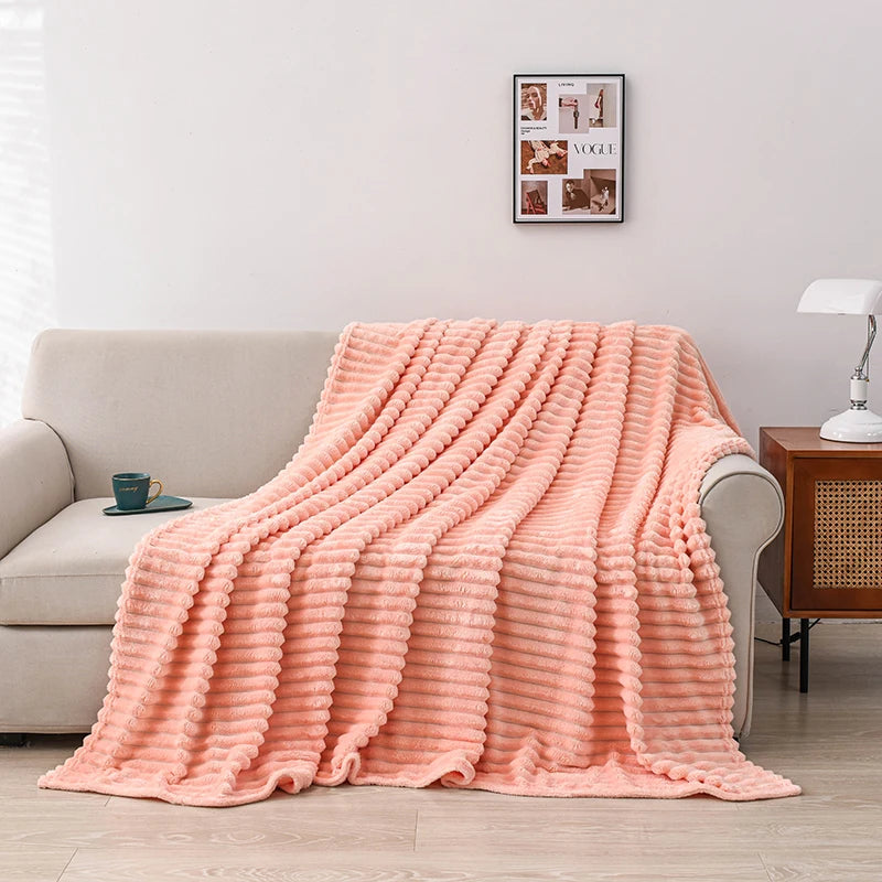 Ultra-Soft Plush Flannel Blanket – Warm Throw for Home, Sofa & Camping
